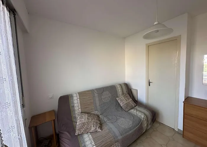 1 Piece 4 Couchages L'ile-rousse
